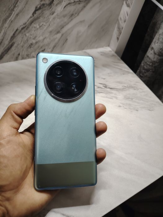 Infinix Zero 40  8/256 Gb  2.3 mln