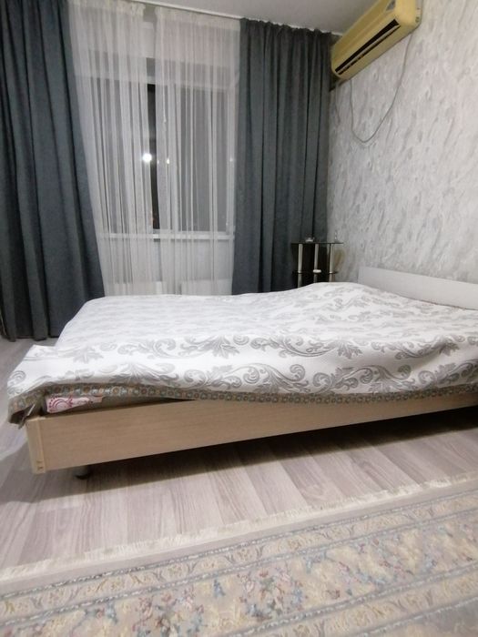Продам кровать б/у