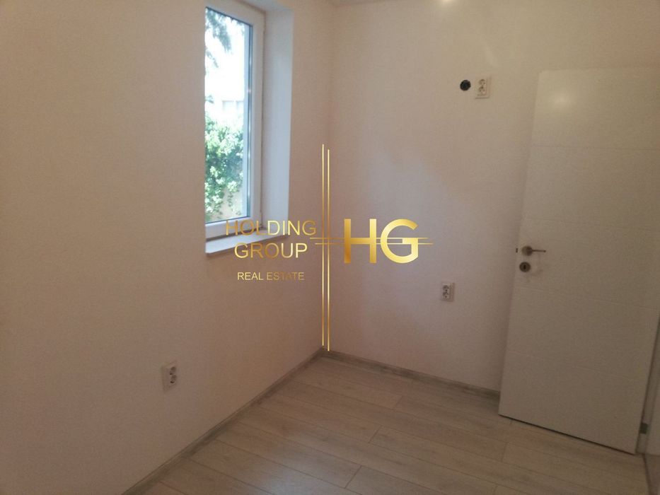 Продава се Тристаен апартамент в Варна, Бриз - 90 кв.м за 1445 €/кв.м - Снимка #9