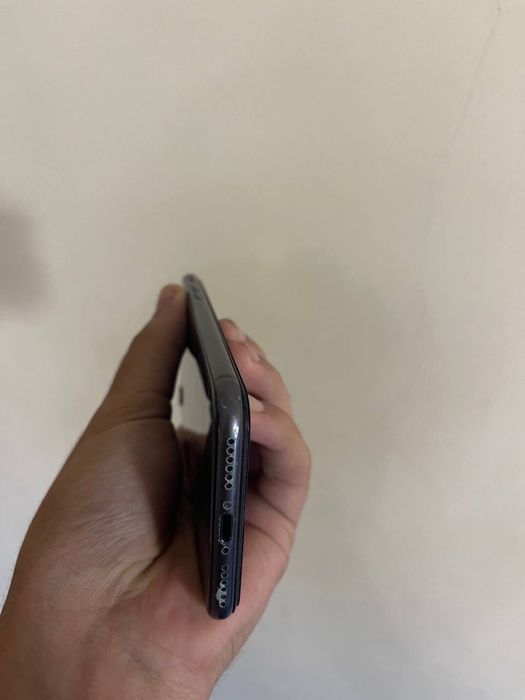 iPhone 8 64gb 100%