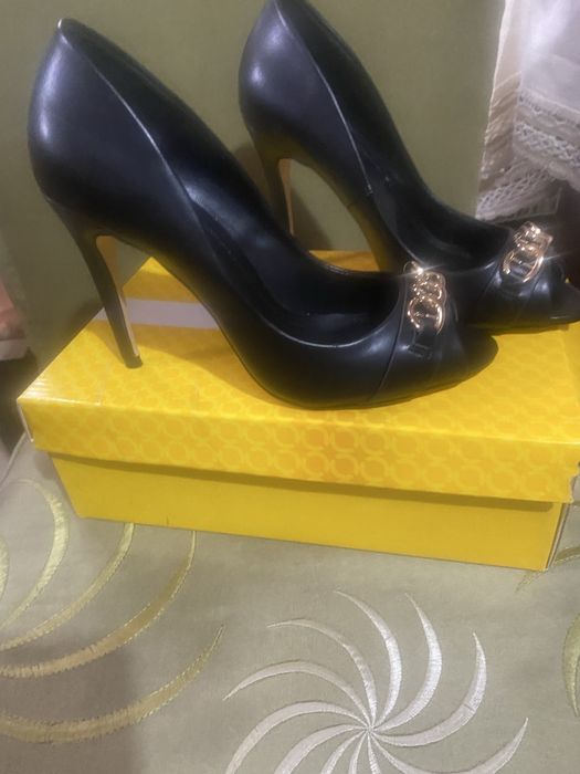 Елегантни обувки