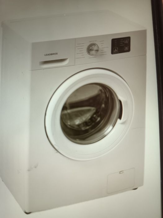 Стиральная машина Leadbros