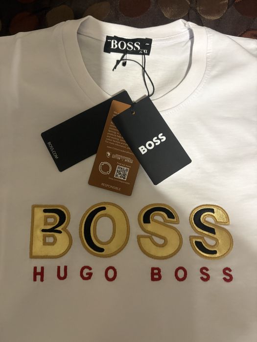 Две оригинални маркови тениски