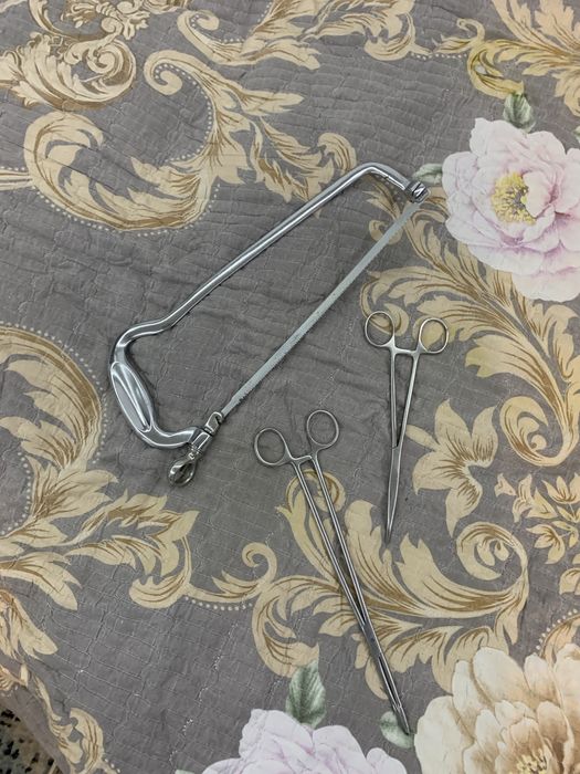 Медицинские инструменты разные