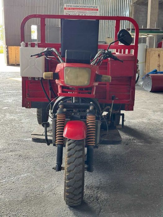 Motoroller Bortli, Moto