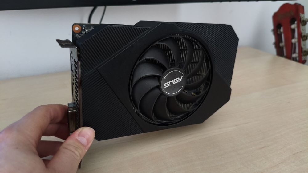 Placa video gtx 1650 4 gb