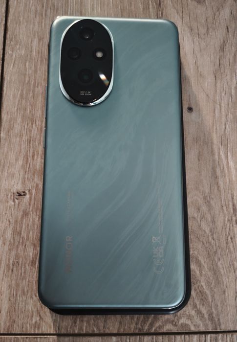 Honor 200 12GB/512GB Emerald Green Garanție