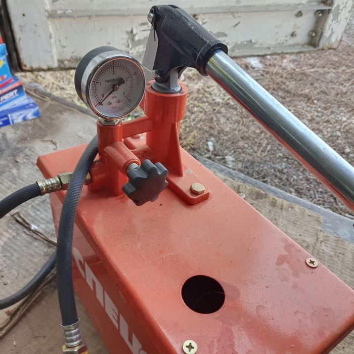 Отопление батарея