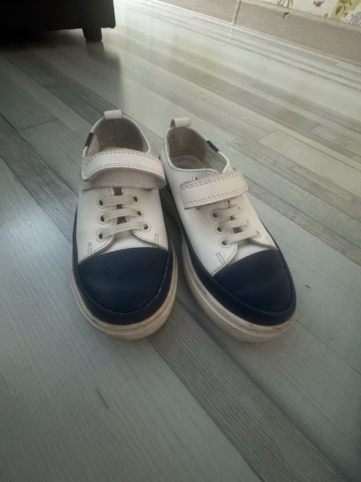 Лоферы детские туфли