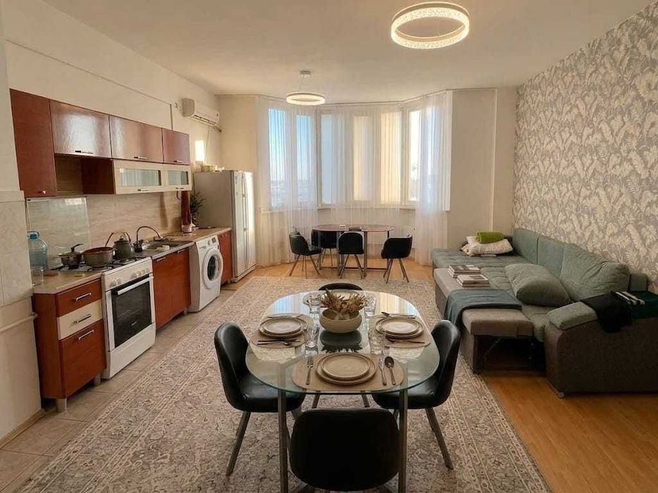 Продажа 2-комнатной квартиры в центре