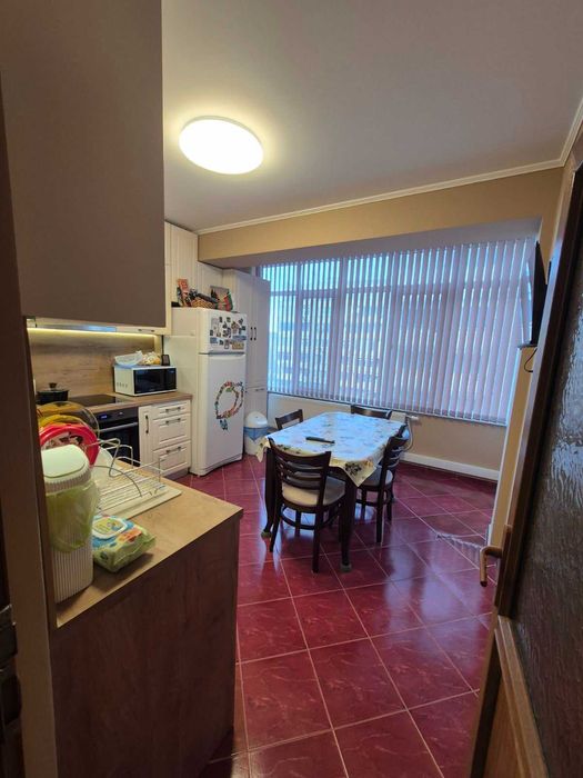 Продава се Двустаен апартамент в Разград, Център - 78 кв.м за 1896 €/кв.м - Снимка #1