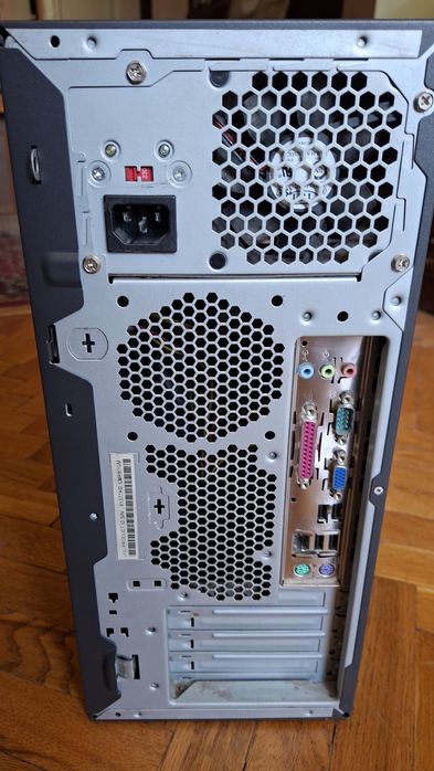 Настолен компютър Lenovo ThinkCentre A55