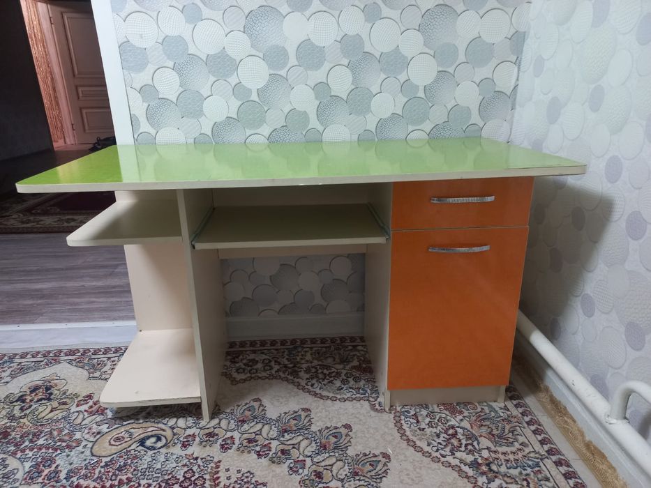 Продам 3 мебели состояния норма