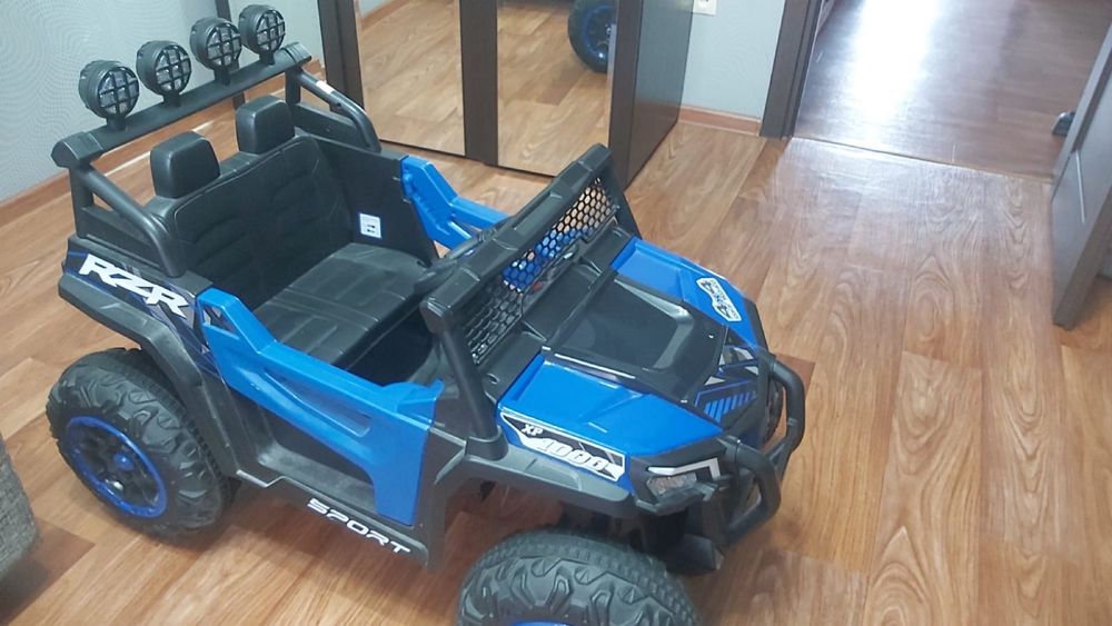 Детская машинка