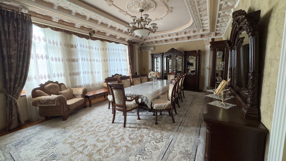 Chilonzor tumanida hovli sotiladi