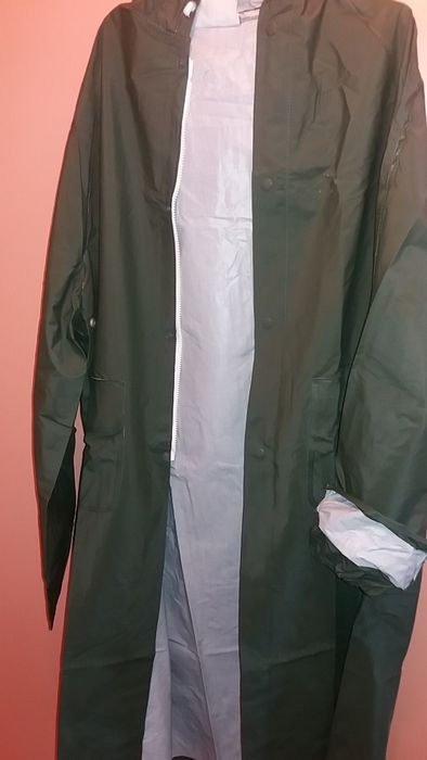 Дъждобран за лов и риболов