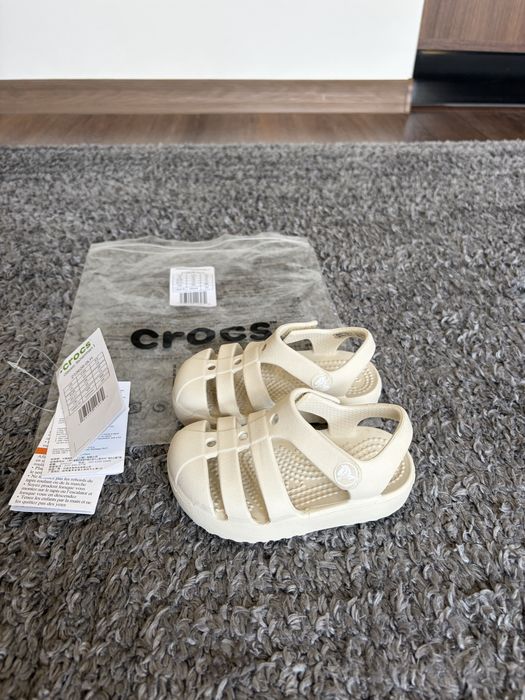 Crocs 20/21  c5 бежов розов