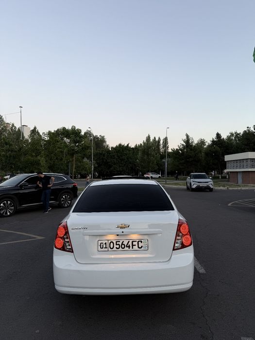 Gentra Elegant Plus sotiladi