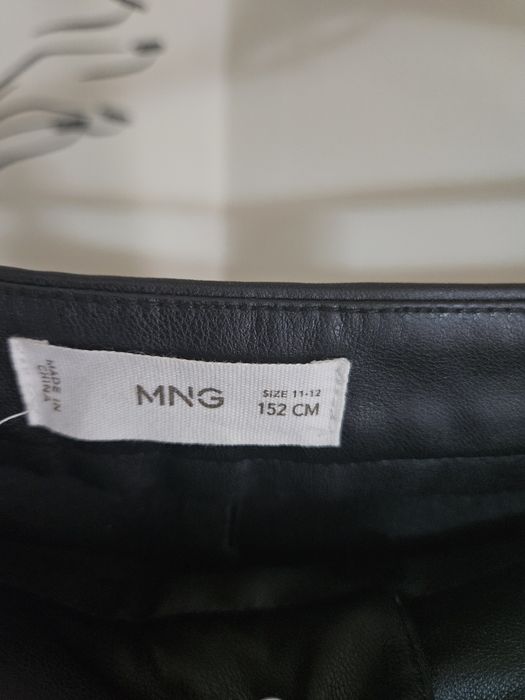 Pantaloni MNG 152cm