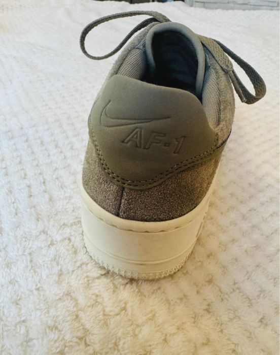 Adidasi Nike Air Force-1