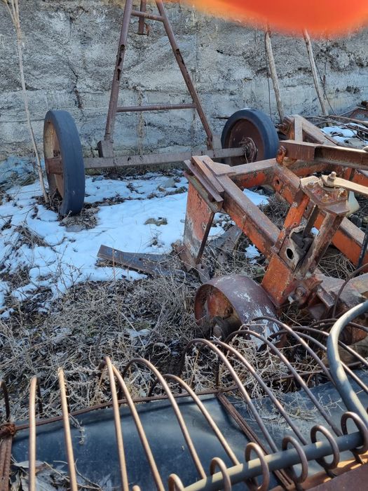 Продам плоскорез ддя МТЗ.Цена 400 000