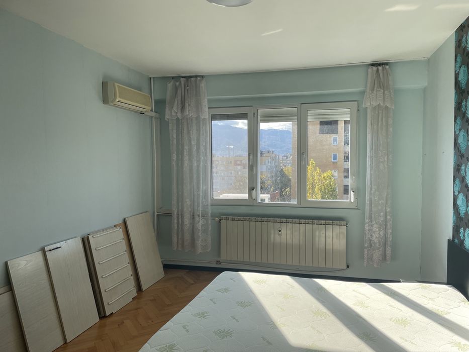Продава се Двустаен апартамент в София, Света Троица - 64 кв.м за 2063 €/кв.м - Снимка #17