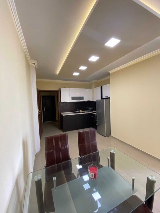 Продава се Двустаен апартамент в София, Младост 1 - 58 кв.м за 2587 €/кв.м - Снимка #2
