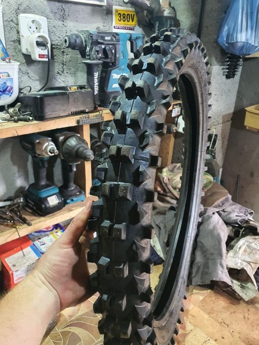 Ca NOU - Pirelli & Bridgestone 80 100 21 ( echivalent 90 90 21 ) 2021