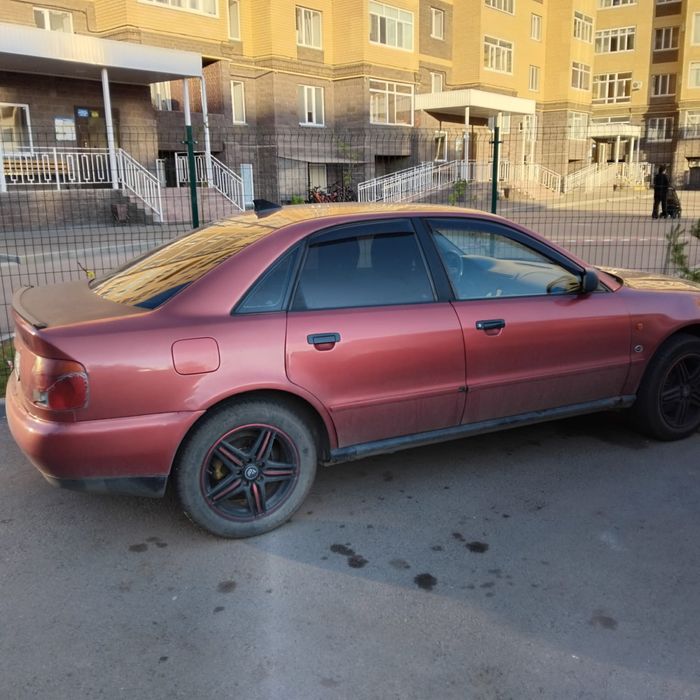 Продам ауди А-41,8