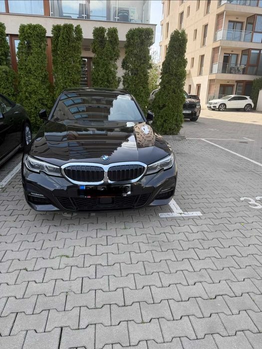 BMW 320d Pachet M - X Drive - TVA deductibil