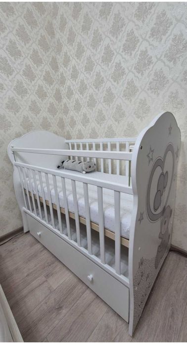 Кроватка детская