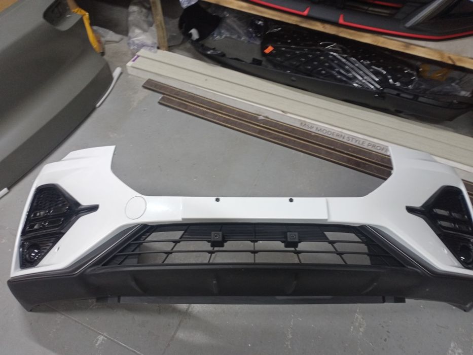 Передний бампер Жетур Х70