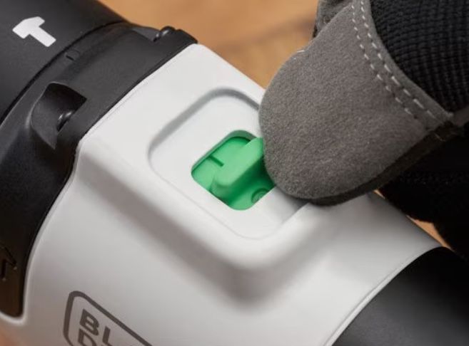 Black & Decker Reviva Ударна бормашина акумулаторна