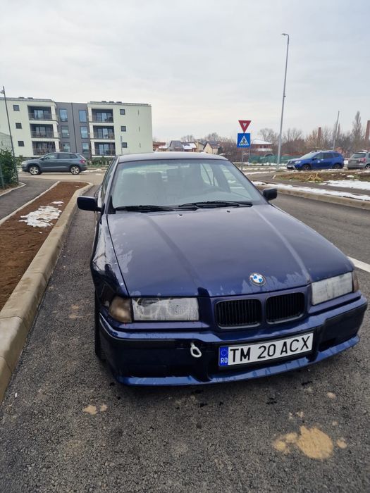 BMW E36 320i 6 cilindrii in acte la zi