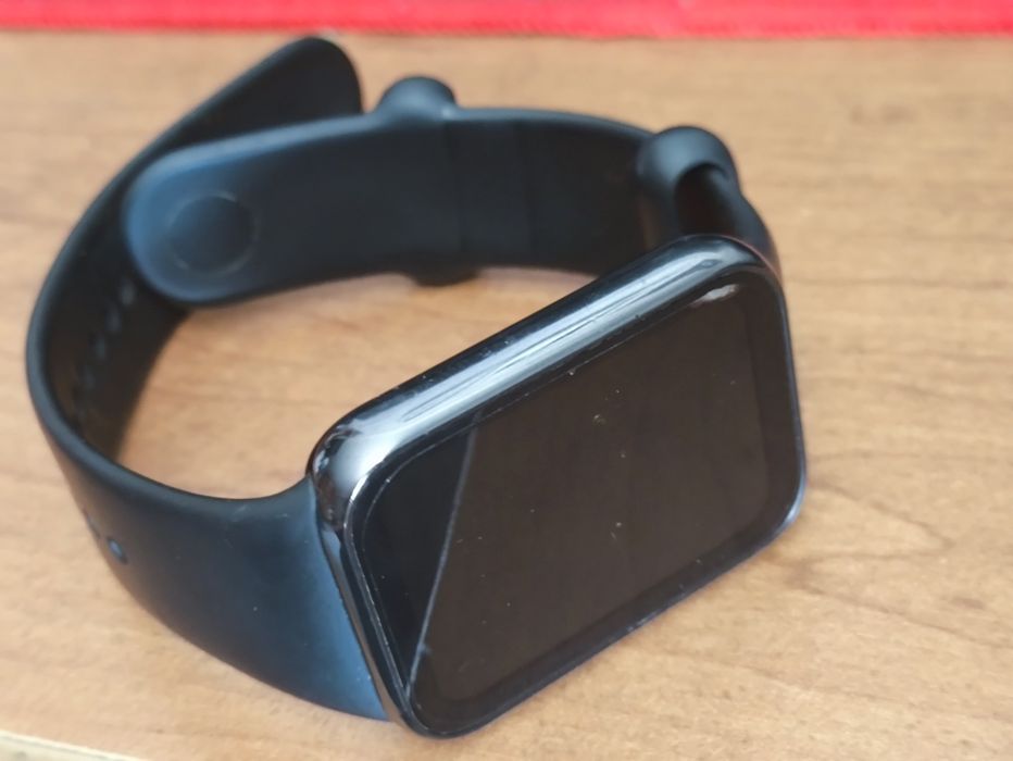 Продам смартчасы  Xiaomi SmartBand 8 Pro
