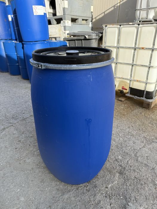 Butoi cu cerc zincat 220l