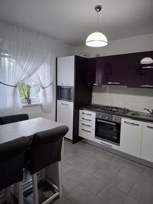 Casă de vânzare  Ipotești zonă foarte bună