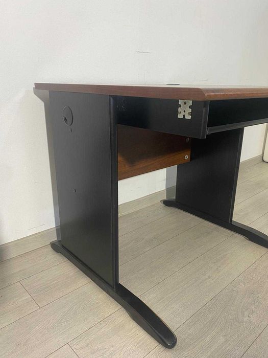 Birou 80X80 cm; Masă de Lucru cu Glisieră