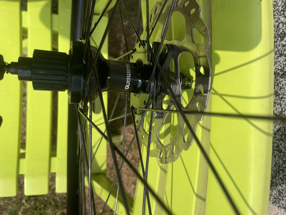 Задна капла 29 с главина shimano и шина Mavic
