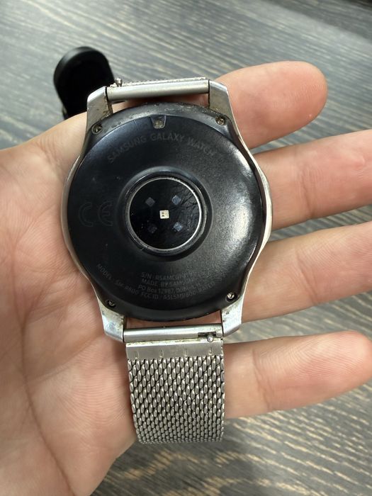 MrsAmanet: galaxy watch cu bratara milanese fossil