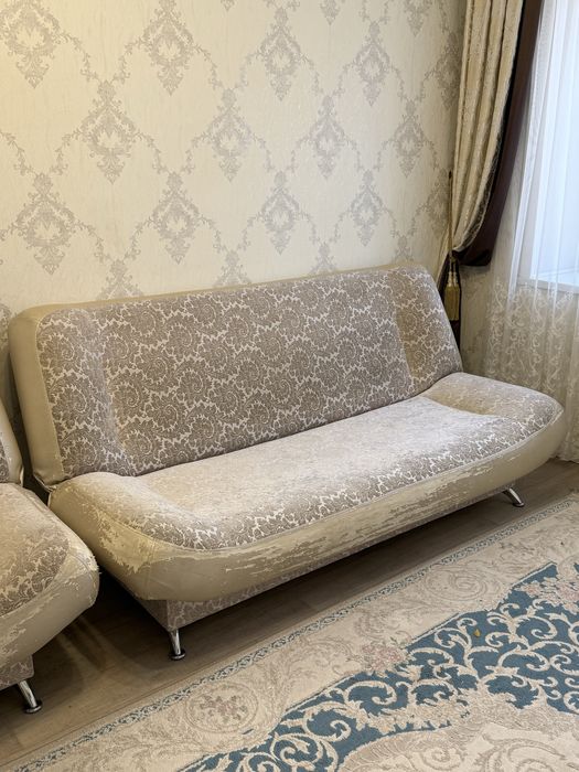 Продается диван с креслом