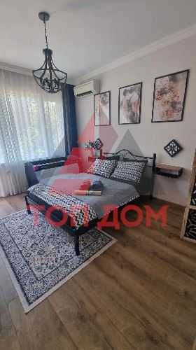 Дава се под наем Двустаен апартамент в Варна, Център - 55 кв.м за 867 € - Снимка #6