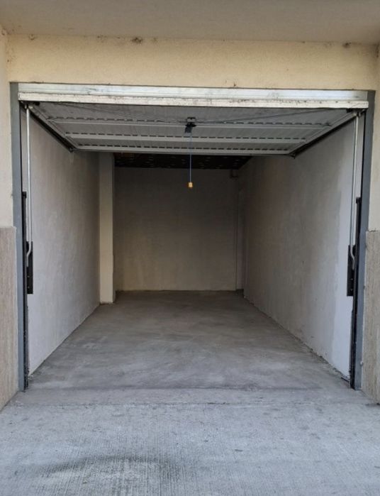 Дава се под наем Гараж / Паркомясто в Пазарджик, Моста на Лютата - 17 кв.м за 79.56 € - Снимка #4