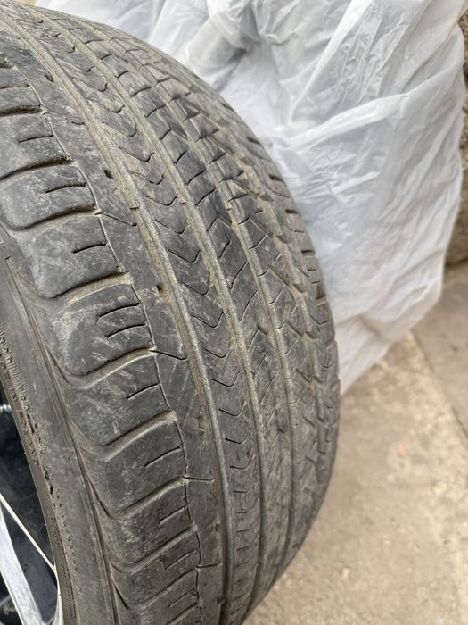 Goodyear Eagle sport 245/40/R18