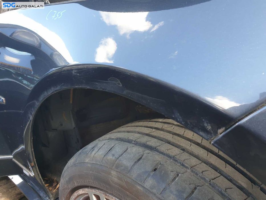 Aripa Dreapta Fata Mercedes Clasa E Class W212 2009 - 2016 Culoare C755 [LC1919]