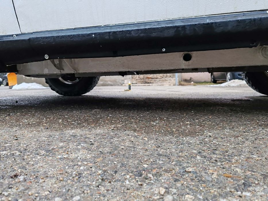 Vând Suzuki Vitara.