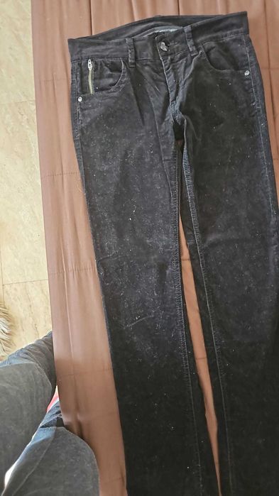 Pantaloni negri, catifea model slim/regular fit