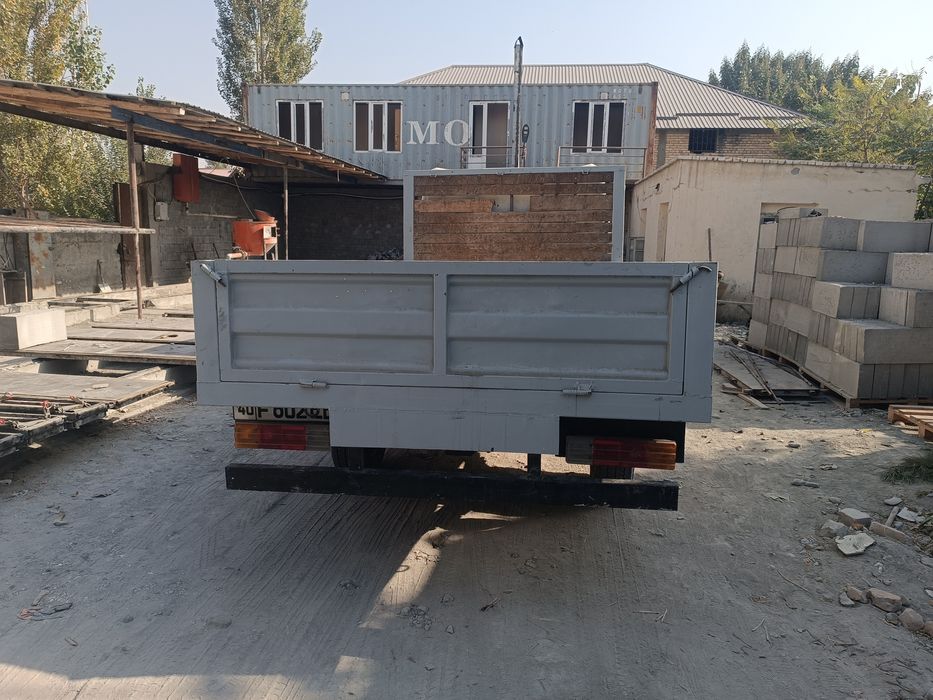 Мерсидес грузавой сотилади 1986 йил