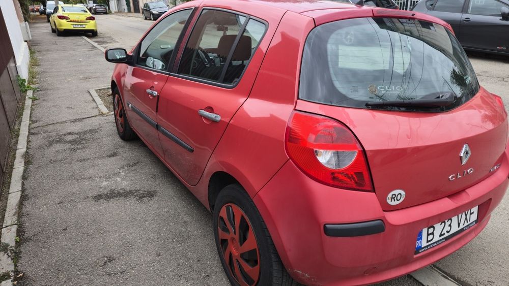 RENAULT Clio 2006 — imagine 2