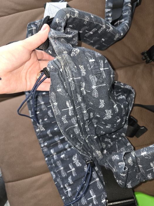 Marsupiu Ergonomic Luna nova